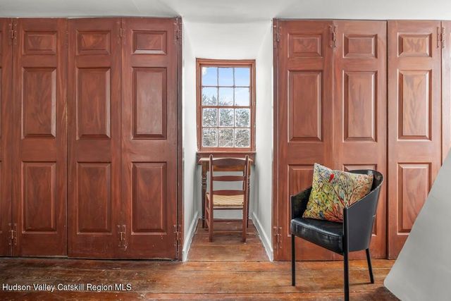 33 Broad Street, Kinderhook, NY 12106