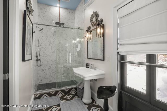 33 Broad Street, Kinderhook, NY 12106