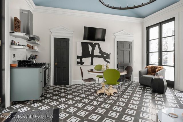 33 Broad Street, Kinderhook, NY 12106