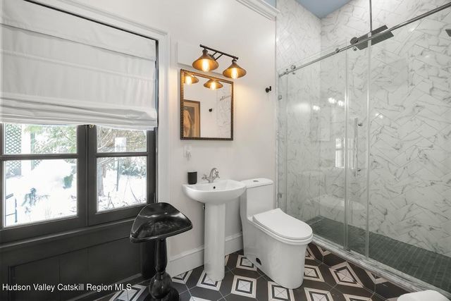 33 Broad Street, Kinderhook, NY 12106