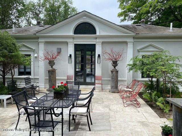 33 Broad Street, Kinderhook, NY 12106
