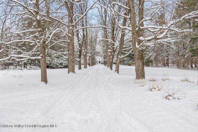 33 Broad Street, Kinderhook, NY 12106