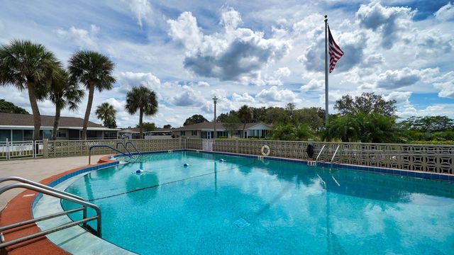 2436 GOLF COURSE DRIVE 707, Sarasota, FL 34234