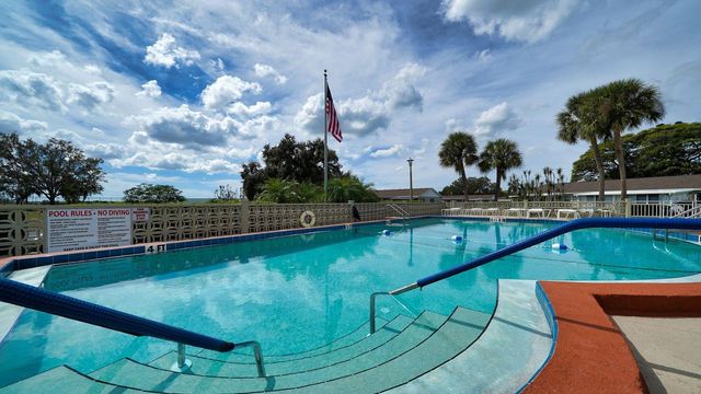 2436 GOLF COURSE DRIVE 707, Sarasota, FL 34234