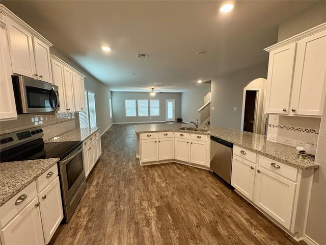 3229 Honeycomb Way, Royse City, TX 75189