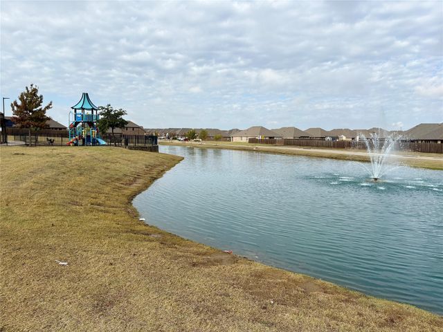 3229 Honeycomb Way, Royse City, TX 75189