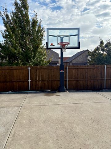 3229 Honeycomb Way, Royse City, TX 75189