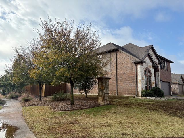 3229 Honeycomb Way, Royse City, TX 75189