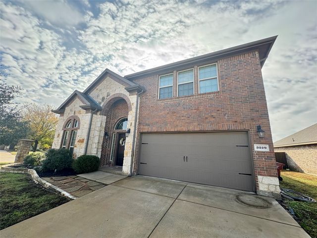 3229 Honeycomb Way, Royse City, TX 75189