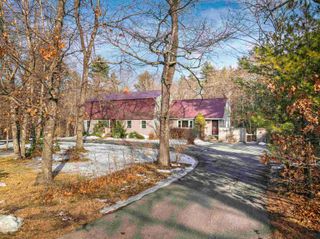 25 Mill Road, Kingston, NH 03848