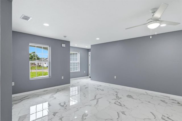 1615 31ST AVENUE E, Bradenton, FL 34208
