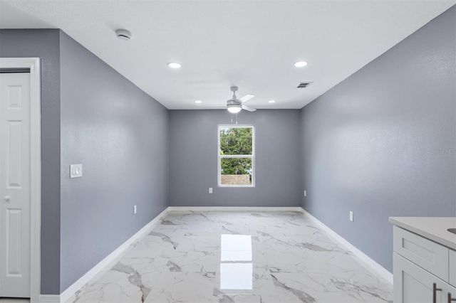 1615 31ST AVENUE E, Bradenton, FL 34208