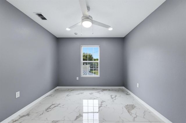 1615 31ST AVENUE E, Bradenton, FL 34208