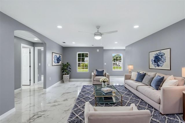 1615 31ST AVENUE E, Bradenton, FL 34208
