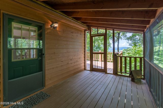425 Boyd Ridge Drive, Murphy, NC 28906