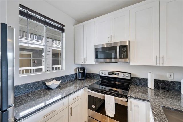 20301 Bluffside Circle 315, Huntington Beach, CA 92646