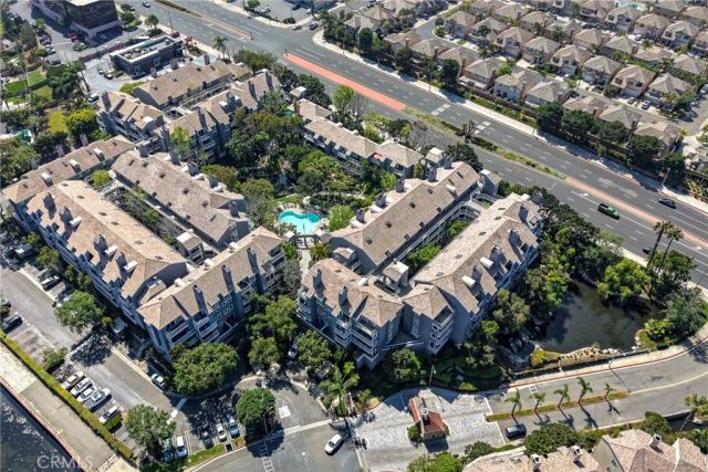 20301 Bluffside Circle 315, Huntington Beach, CA 92646