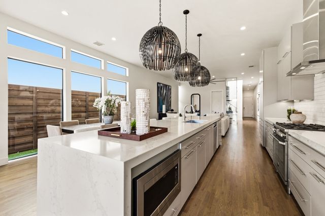 1819 Euclid Avenue, Dallas, TX 75206