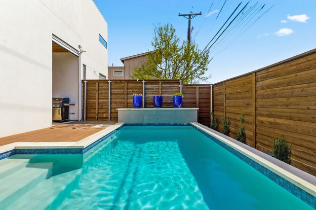 1819 Euclid Avenue, Dallas, TX 75206