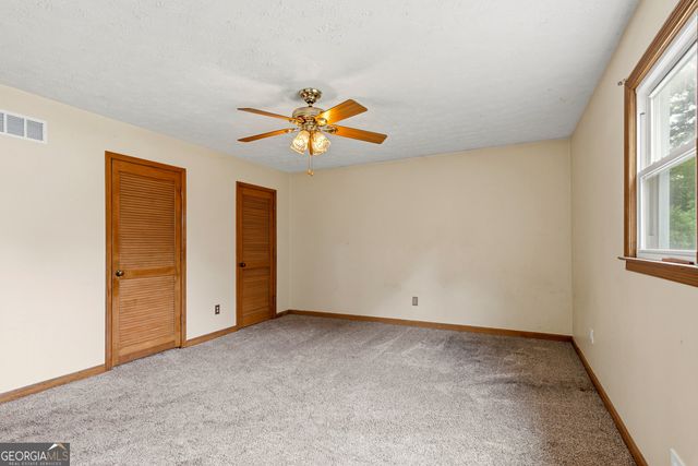 271 Sabrina Court, Woodstock, GA 30188
