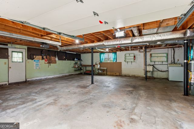 271 Sabrina Court, Woodstock, GA 30188