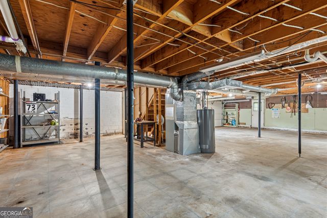 271 Sabrina Court, Woodstock, GA 30188