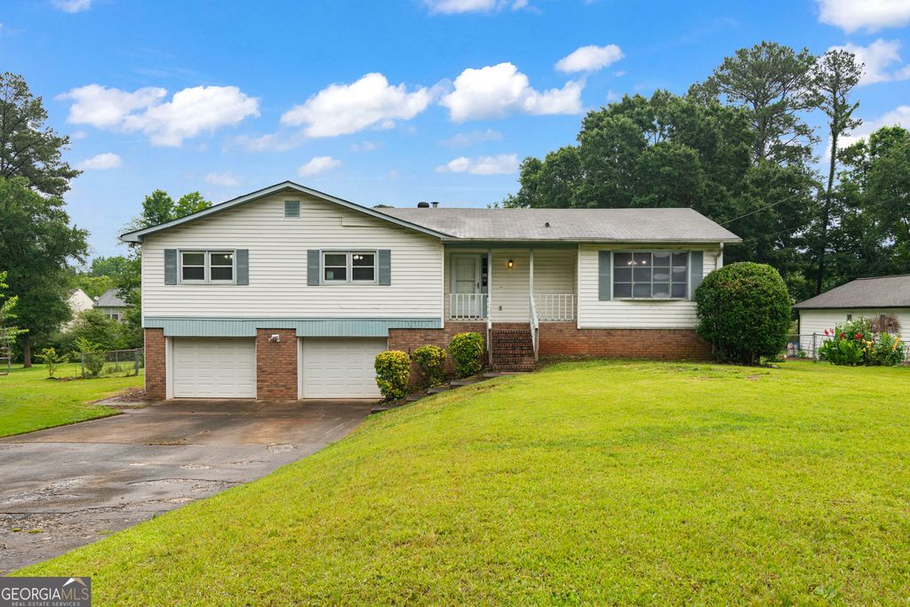 271 Sabrina Court, Woodstock, GA 30188