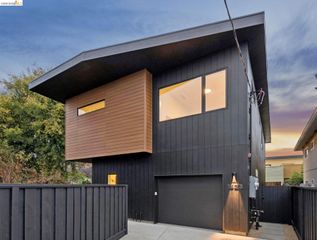 1523 Stuart, Berkeley, CA 94703