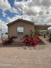 608 W FRONTIER Street 24, Eloy, AZ 85131