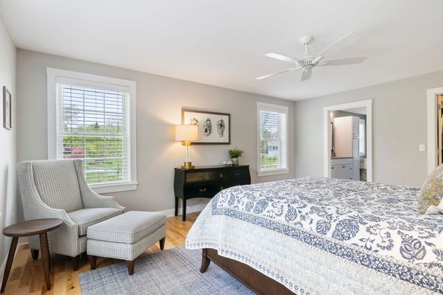 6 Betty Lane, Stratham, NH 03885