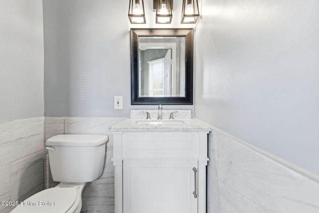 1365 Cypress St, Louisville, KY 40211