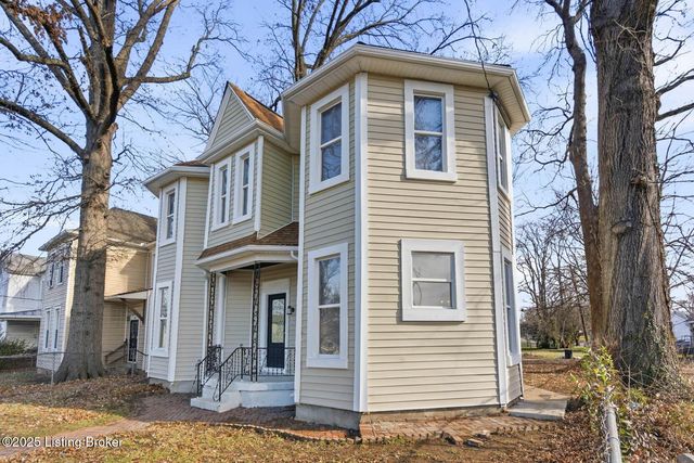 1365 Cypress St, Louisville, KY 40211