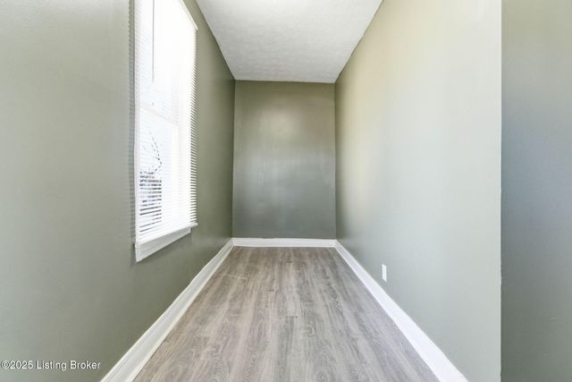 1365 Cypress St, Louisville, KY 40211