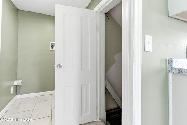 1365 Cypress St, Louisville, KY 40211