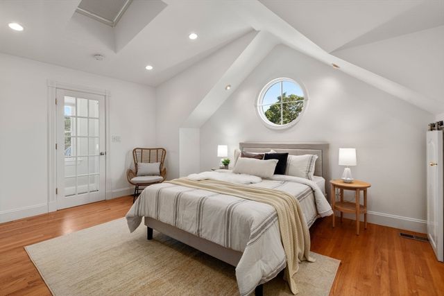 1844 Main St, Concord, MA 01742