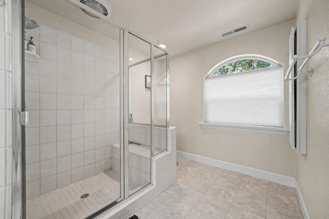 18720 Circle View Dr, Pioneer, CA 95666