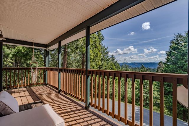 18720 Circle View Dr, Pioneer, CA 95666