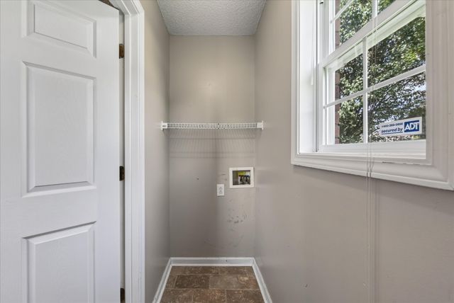 3723 Heather Drive, Clarksville, TN 37042