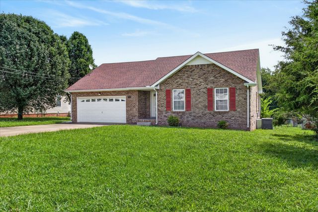 3723 Heather Drive, Clarksville, TN 37042