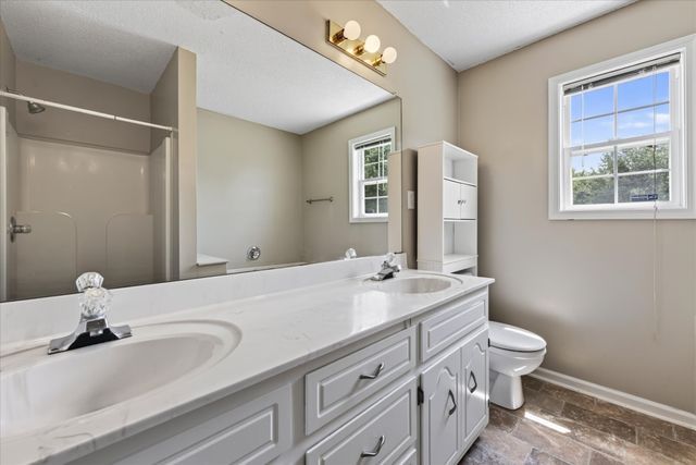 3723 Heather Drive, Clarksville, TN 37042