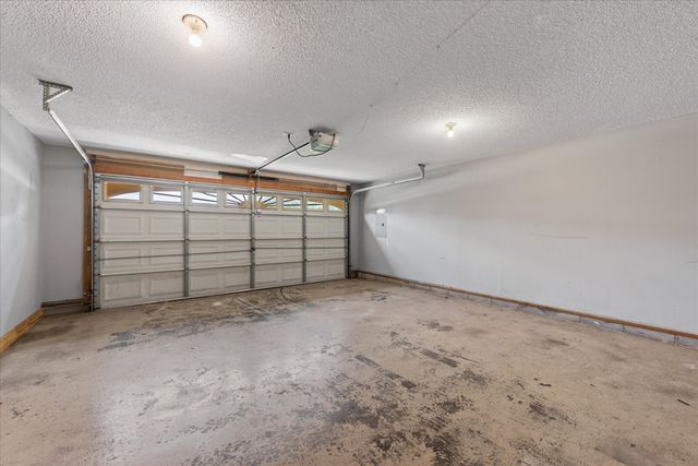 3723 Heather Drive, Clarksville, TN 37042