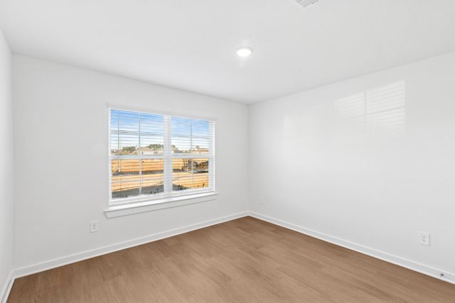 957 Garden Path Drive, Willis, TX 77378