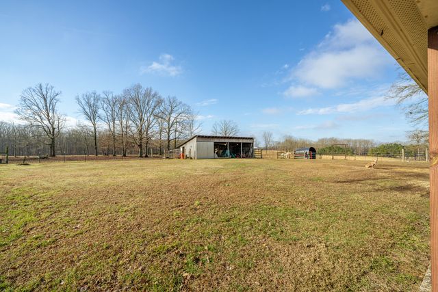 2098 Spain Rd, Cypress Inn, TN 38452