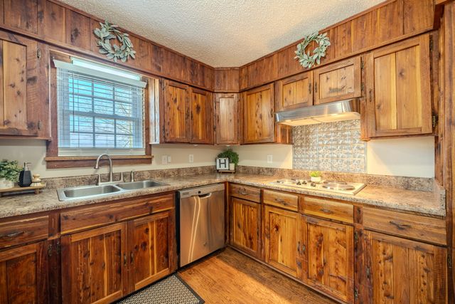 2098 Spain Rd, Cypress Inn, TN 38452