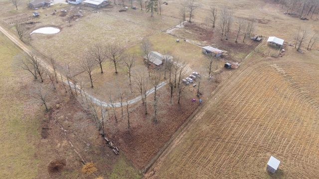 2098 Spain Rd, Cypress Inn, TN 38452