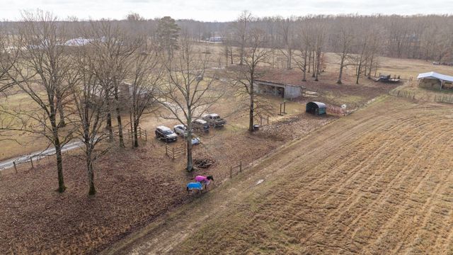 2098 Spain Rd, Cypress Inn, TN 38452