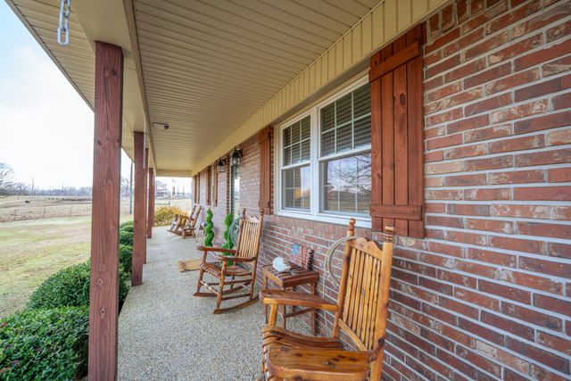 2098 Spain Rd, Cypress Inn, TN 38452