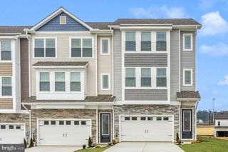 533 ABIGAIL AVE, Waynesboro, PA 17268