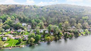256 State Route 39, New Fairfield, CT 06812