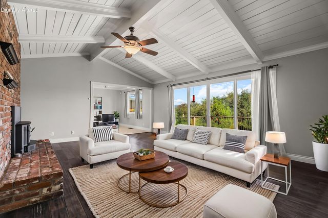 3410 Scenic Drive, Redding, CA 96001